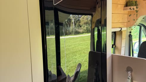 Tinkerbell – Knusse Peugeot Boxer uit 2023 | 2 + kindje