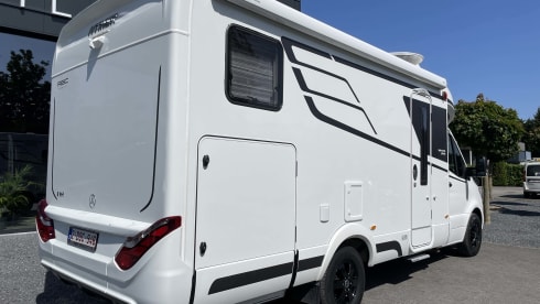 2p Hymer semi-integrated from 2021