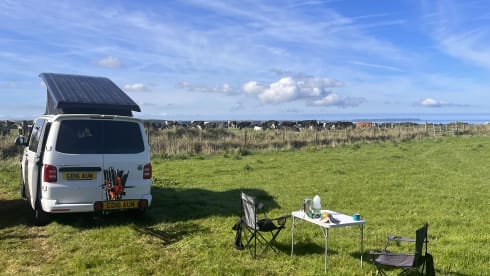 Carrie – 4-Berth Volkswagen Campervan from 2016