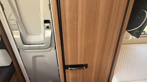 Luxe Weinsberg camper voor 4p