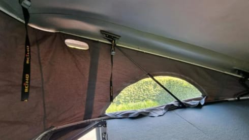 4p Mercedes-Benz bus uit 2000