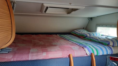 A self-contained coachbuilt for traveling freely! Pura Vida!