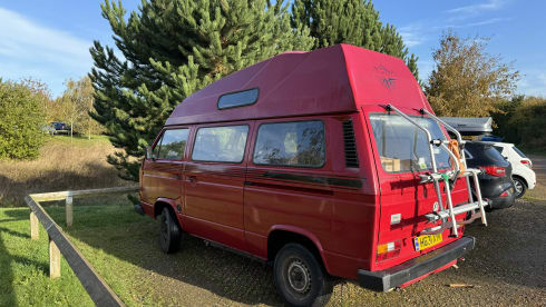 Bilbo – Solar 4 Berth Off Grid VW Camper