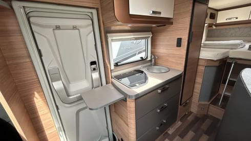 Mobbie – Weinsberg Pepper auf Mercedes