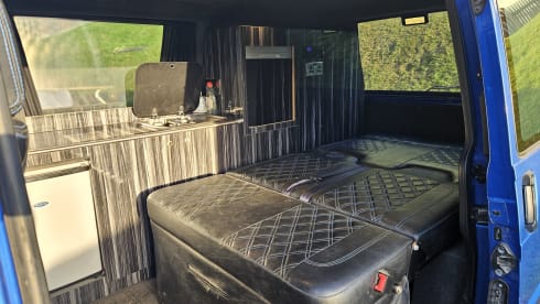 The Falcon – 2 berth Volkswagen campervan from 2003