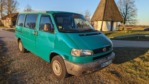VW T4 Multivan for flexible use