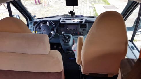 Juline – Ford Hobby Edition 