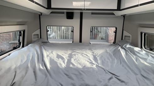 2p Adria Mobil bus uit 2023