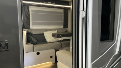 4p Chausson semi-integrated uit 2021