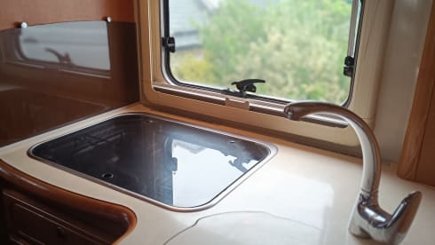 9083df – Camping Car Rapido Integral