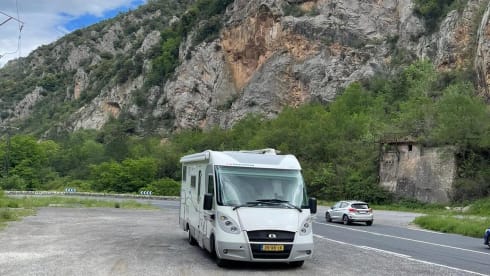 Adriatik – 4p Adria Mobil integrated uit 2007