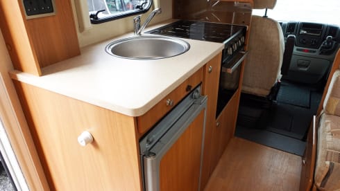 Oliver – Superb 6 berth Swift Motorhome
