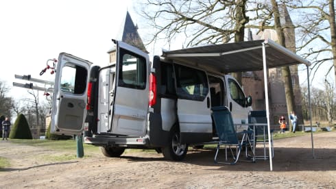 Stiki │ Luxury 2 person camper