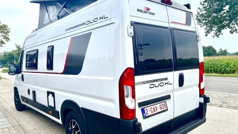Loft On Wheels 3.0 – Roller team camper bus full option 4 persons