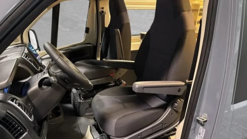 Colombus 600e – Premium Campervan met Vloerverwarming en Hefdak – Westfalia Columbus 600 E
