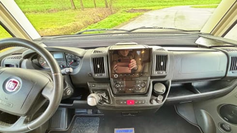 Herman 2.0 – 4-person Hymer integrated from 2013