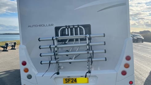 Monty  – 2024 - 6 Berth Autoroller 707 Motorhome