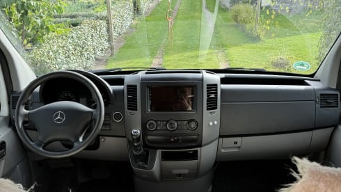 SJEF – Sfeervolle 4p off-grid familie buscamper