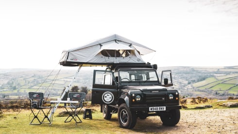 Waffle – Land Rover Dachaufbau mit 2 Schlafplätzen, Baujahr 2000