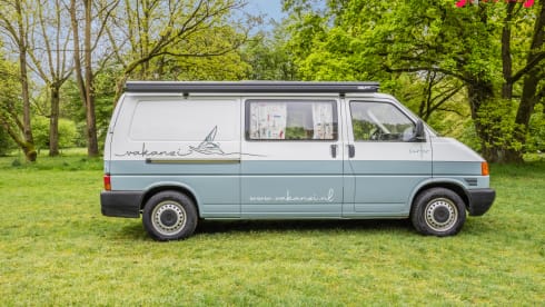 Surfer – 3p Volkswagen campervan from 1998