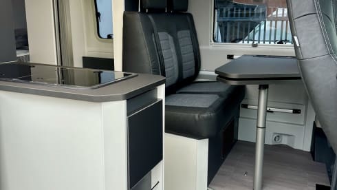 2p Adria Twin Supreme camper 180 hp automatic from 2024