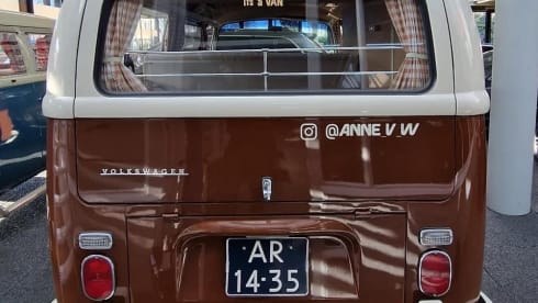 Bob – Bob the retro volkswagen T2a camper bus