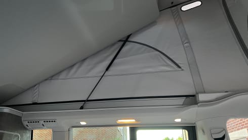 Billy 'Ocean' California Camper – 4 berth Volkswagen campervan from 2023