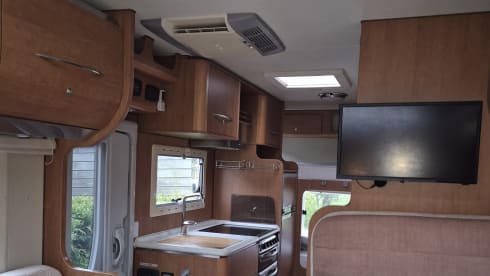 La bella vita – Luxury 6 person Arca Camper