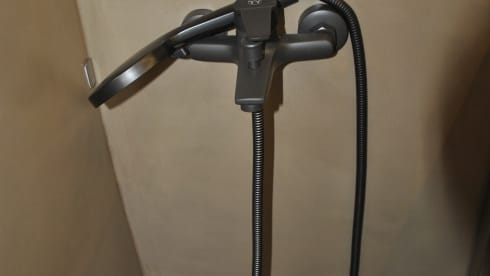 WHITE LION – HANDCRAFTED CAMPERVAN WITH A WARM ATMOSHERE 