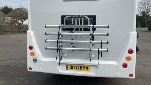 Sevenoaks 2022 Roller team 675 6 berth – 6 berth Roller Team Overcab from 2022