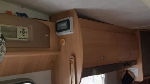 Lerry92 – Camper mansardato 6 posti con aria condizionata