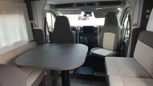 cocoon 444 – 5p Benimar semi-integrated uit 2025