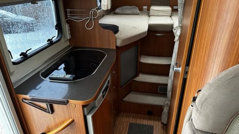 3p Adria Mobil semi-integrated uit 2011