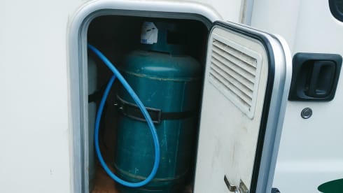 Gianni  – Camper Fiat ducato Mc Louis Overcab