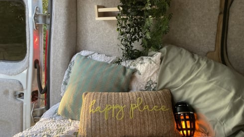 Floki – 2 berth Vauxhall Vivaro self built campervan from 2006