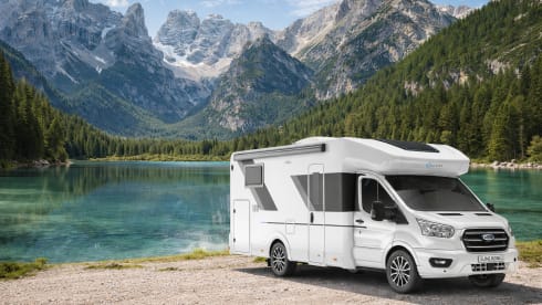 5p Sun Living semi-integrated from 2026