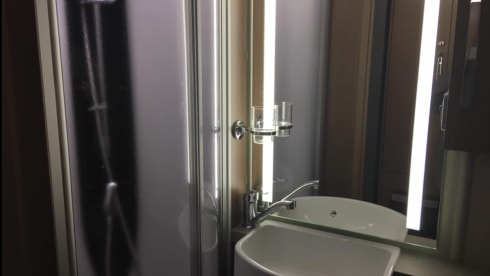 Mabel - The surf bus – Benvenuti nella nostra adorabile famiglia di lusso Autotrail Apache 700