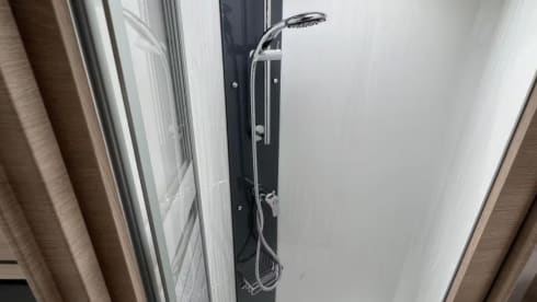 Rapido – Modern 4p Rapido 696F premium edition