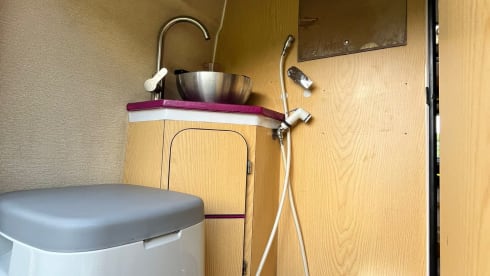 Rombo – Jessica ti presenta il suo van