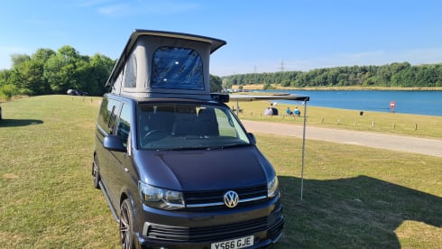 baloo – Baloo- T6  Highline SWB Transporter fully loaded Adventure ready