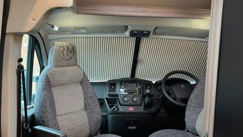 Abbey – Luxury 2 berth Motorhome