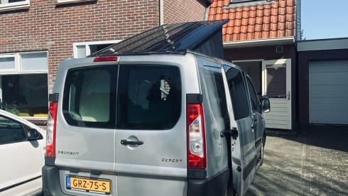 2p Peugeot campervan from 2013