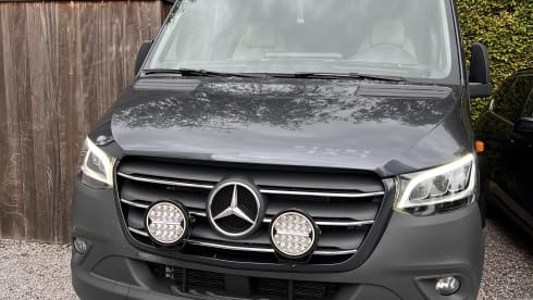 Hogan – 4p Mercedes Hymer 4x4 - 2023