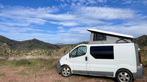 2p Renault campervan from 2003
