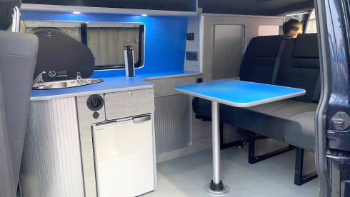 VW Camper with pop-top & triple rear seat