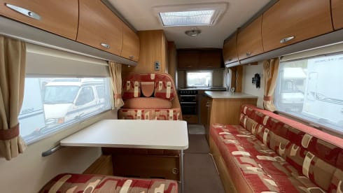 Sundance  – 5 berth Swift alcove from 2009