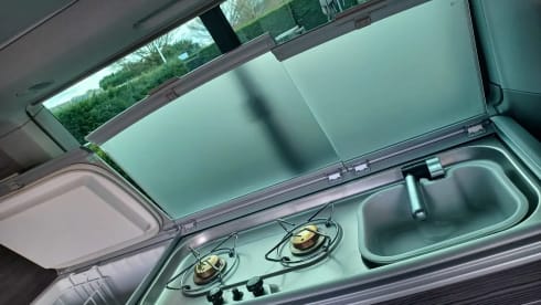 CalOcT6 – 4p Volkswagen campervan from 2018