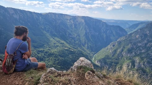 Leeuwke – Minibus Peugeot 2 places de 2014