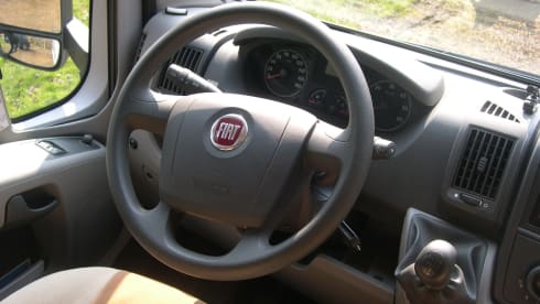 Relaxed en comfortabel rijdende Burstner Nexxo t 728 