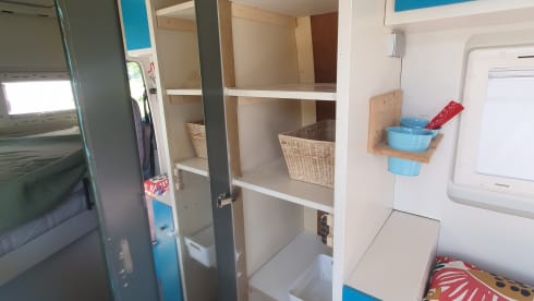 Luis – Compact but complete off-grid camper 